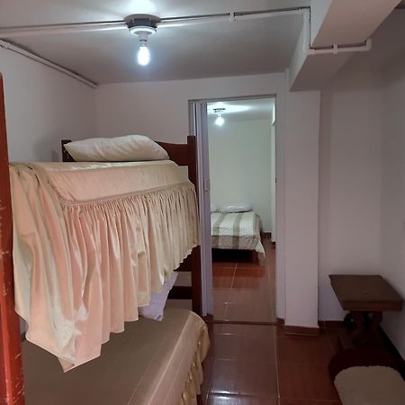 Suite Standart Para Ate 4 Pessoas Ao Lado Do Parque Das Cerejeiras Campos do Jordão Exterior foto